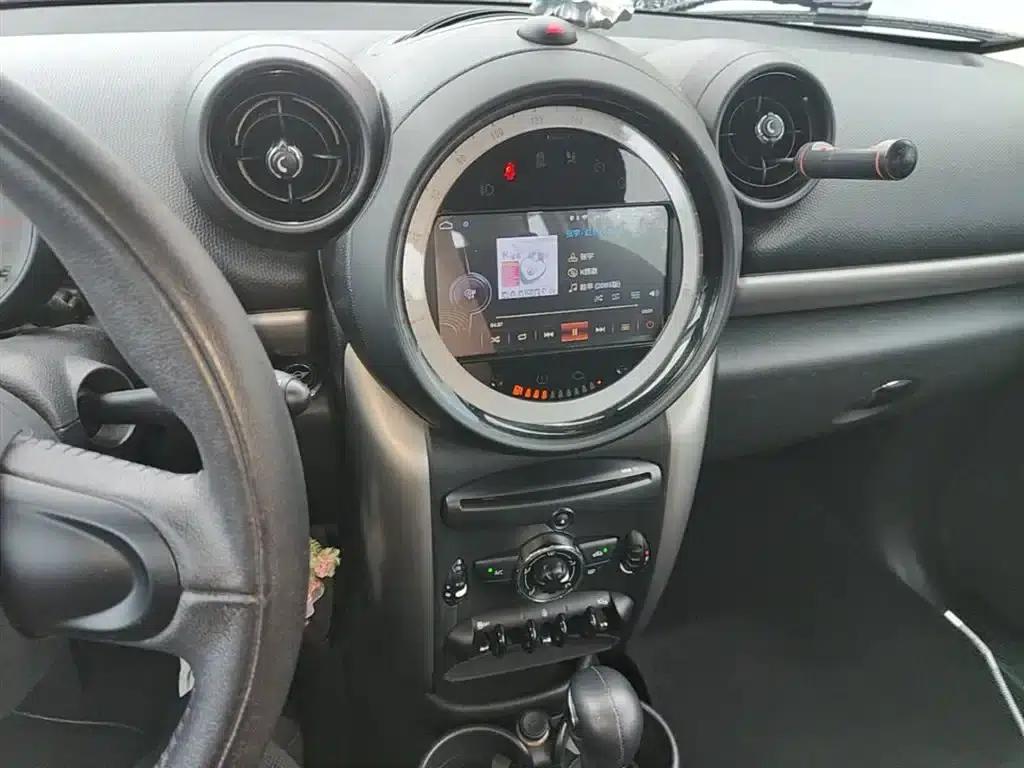 MINI COUNTRYMAN 2014 1.6L ONE — миниатюра 13