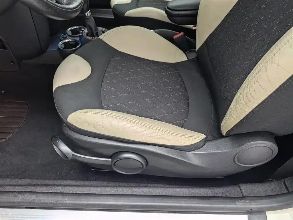2011 MINI CLUBMAN 1.6L COOPER Fun — миниатюра 20