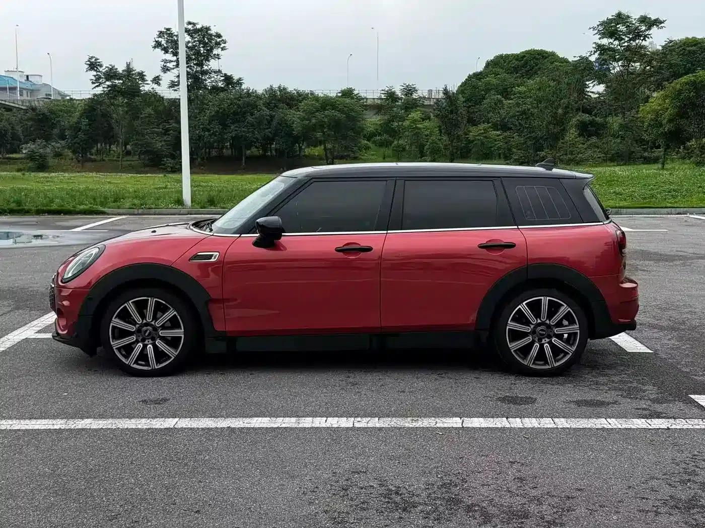 2022 MINI CLUBMAN 2.0T COOPER S — миниатюра 2