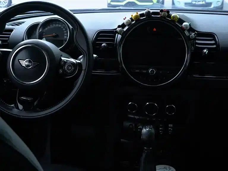 2018 MINI CLUBMAN 1.5T COOPER Artist — миниатюра 13