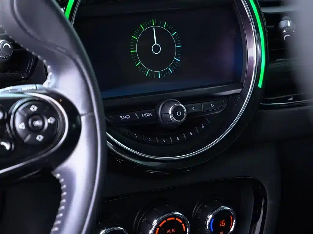 2018 MINI CLUBMAN 1.5T COOPER Artist — миниатюра 20