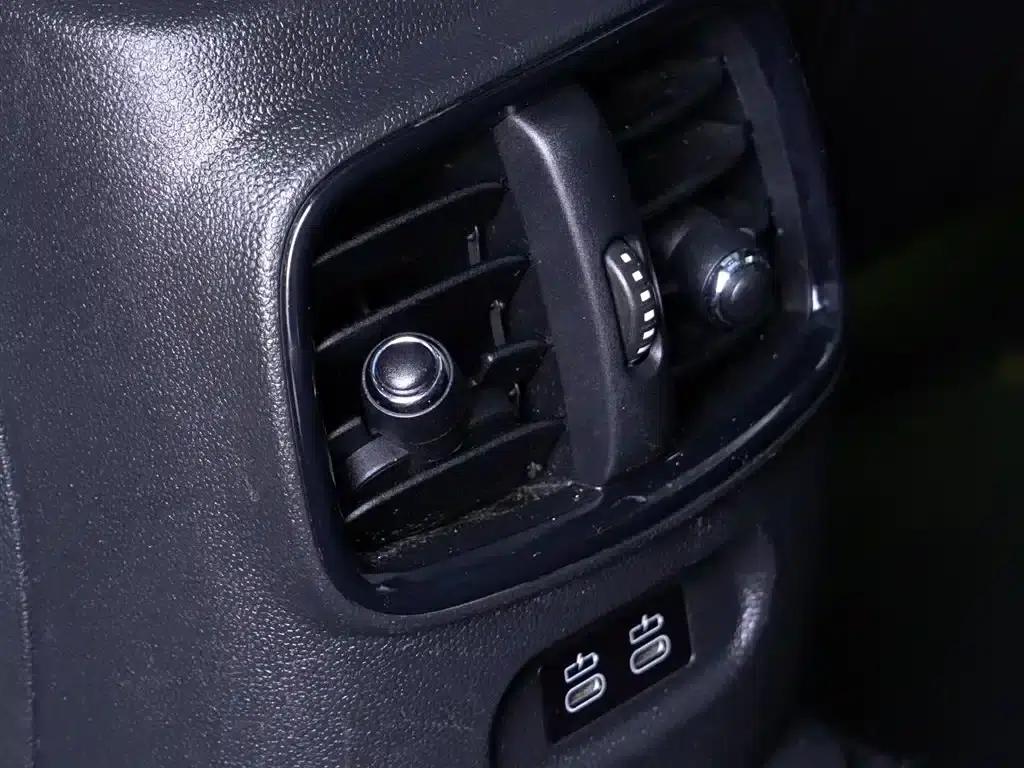 2018 MINI CLUBMAN 1.5T COOPER Artist — миниатюра 24