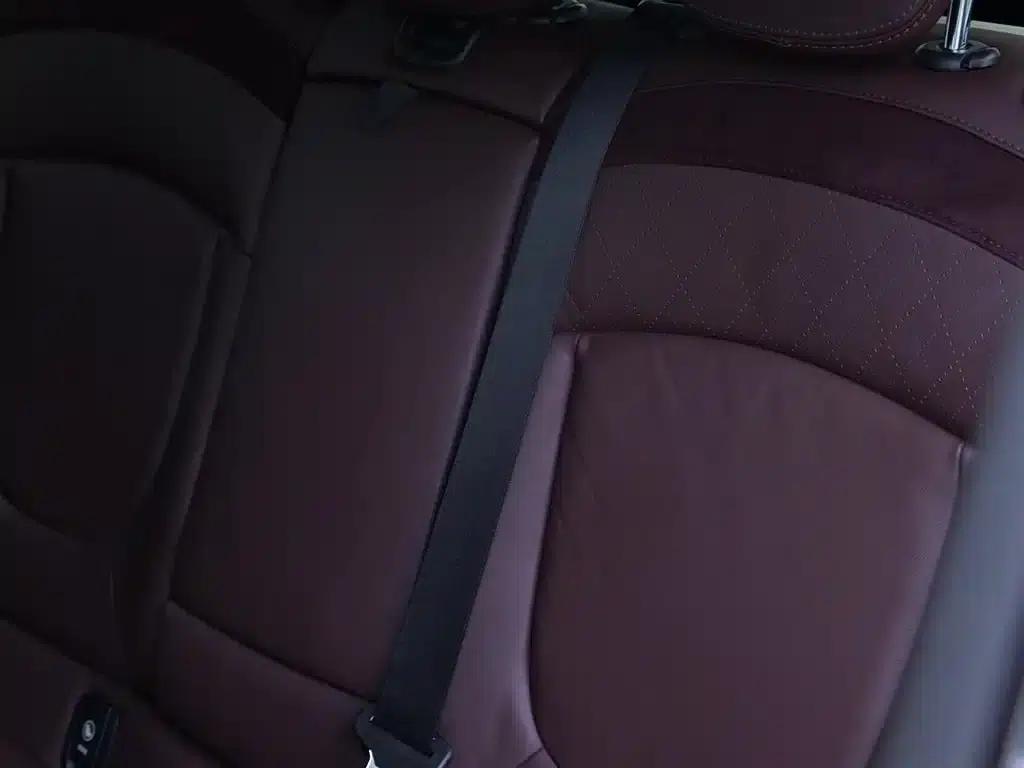 2016 MINI CLUBMAN Facelift 1.5T COOPER Connoisseur Edition — миниатюра 25