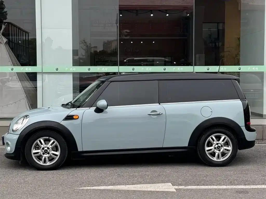 MINI CLUBMAN 2011 1.6L ONE — миниатюра 3