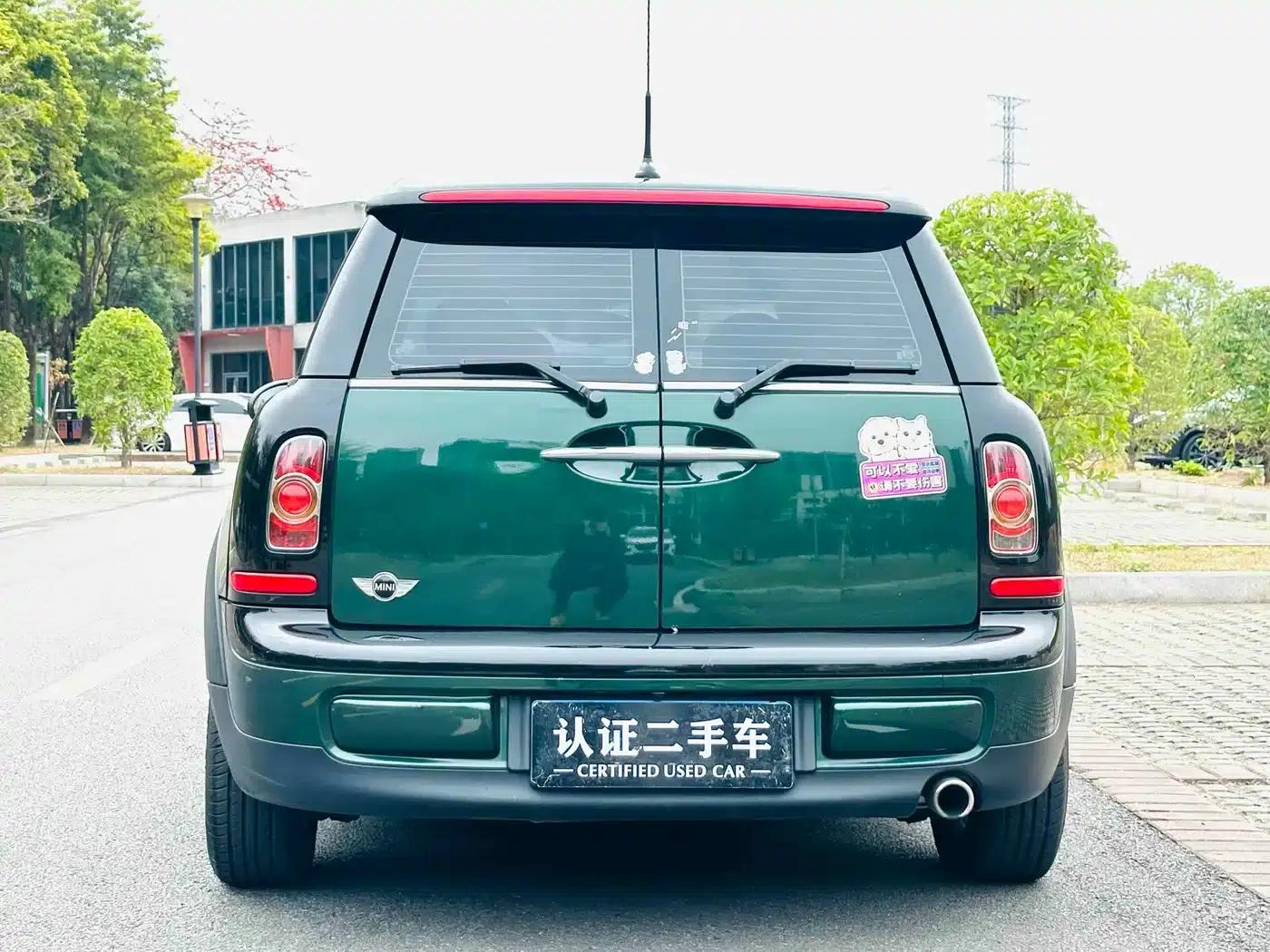 MINI CLUBMAN 2011 1.6L ONE — миниатюра 6