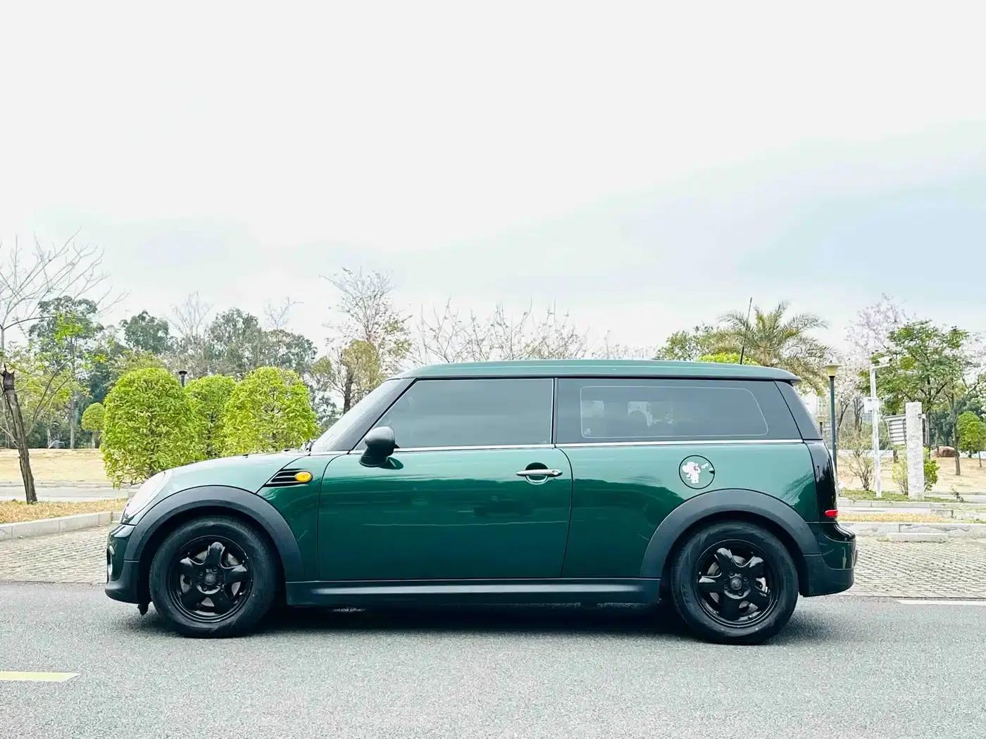 MINI CLUBMAN 2011 1.6L ONE — миниатюра 8