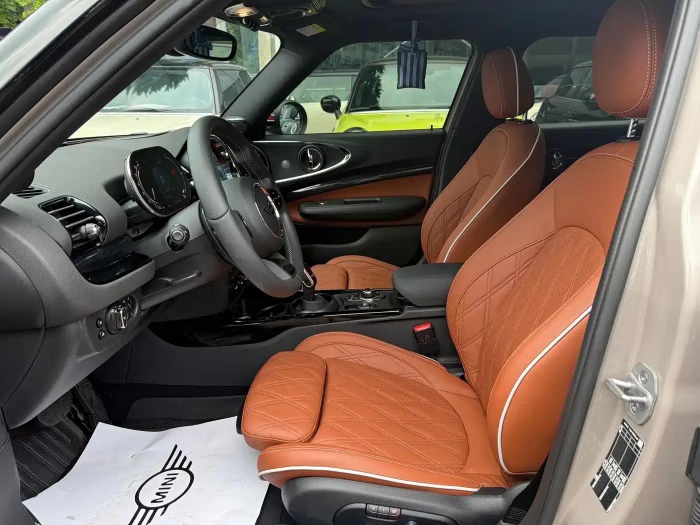 MINI CLUBMAN 2023 Facelift 2.0T COOPER S Connoisseur — миниатюра 11