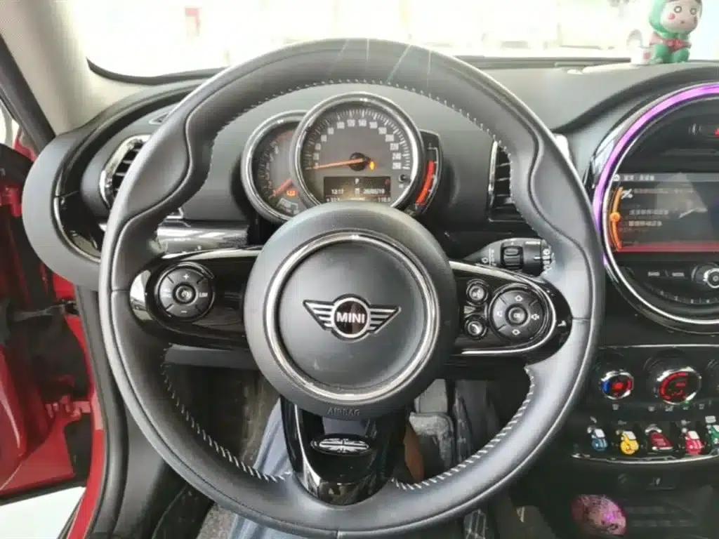2019 MINI CLUBMAN 1.5T COOPER Connoisseur — миниатюра 11