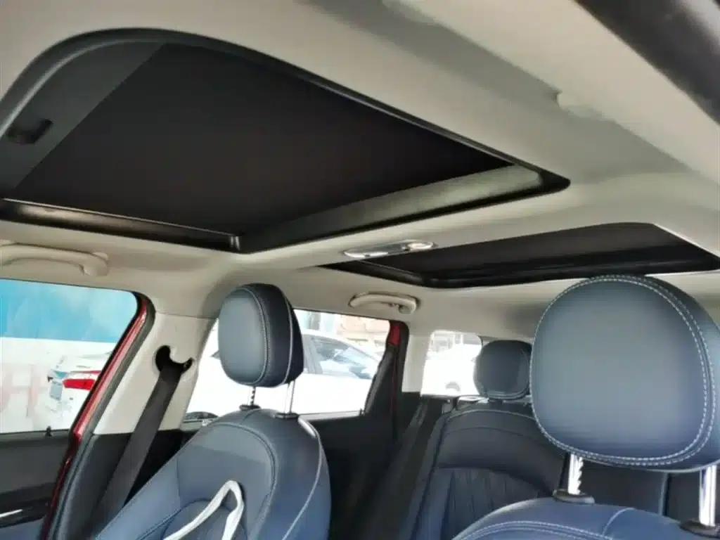 2019 MINI CLUBMAN 1.5T COOPER Connoisseur — миниатюра 18