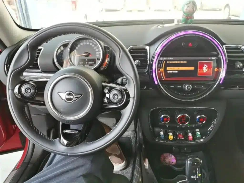 2019 MINI CLUBMAN 1.5T COOPER Connoisseur — миниатюра 10