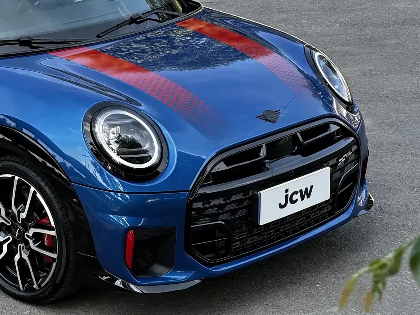 2025 MINI JCW JOHN COOPER WORKS — миниатюра 3
