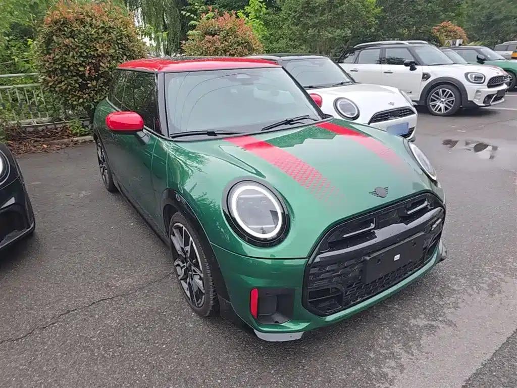 2025 MINI JCW JOHN COOPER WORKS — миниатюра 4