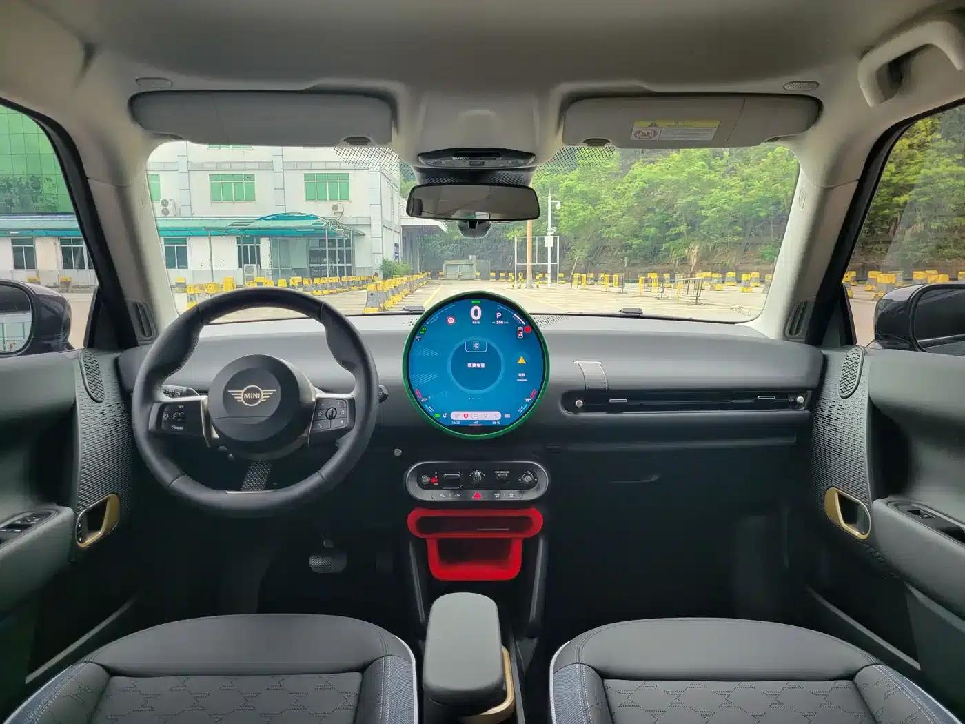 2025 Electric MINI Cooper (Facelift) - 466km/h - Classic Style — миниатюра 20