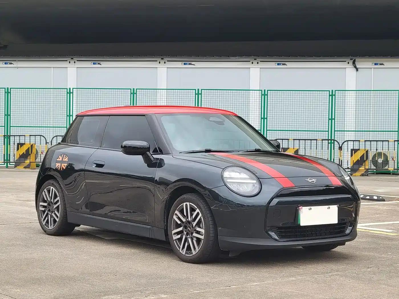 2025 Electric MINI Cooper (Facelift) - 466km/h - Classic Style — миниатюра 3