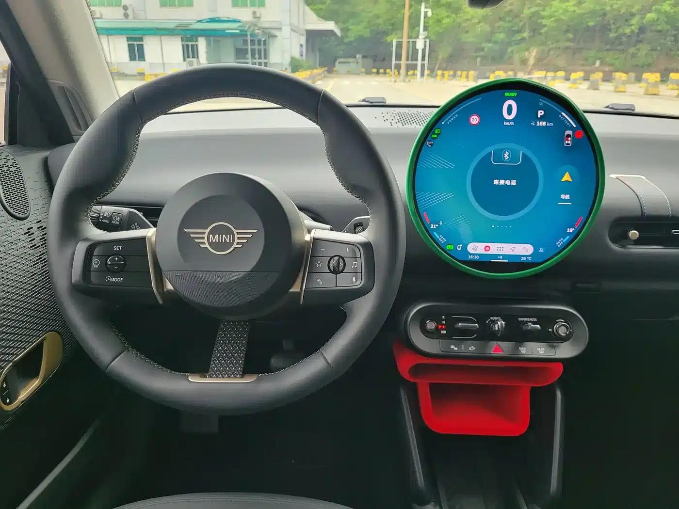 2025 Electric MINI Cooper (Facelift) - 466km/h - Classic Style — миниатюра 21