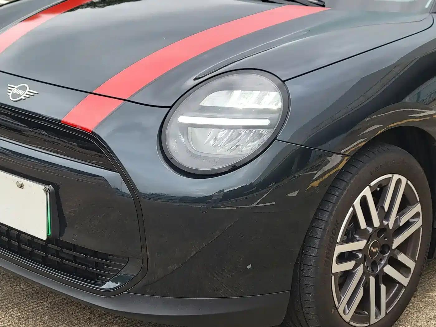 2025 Electric MINI Cooper (Facelift) - 466km/h - Classic Style — миниатюра 4