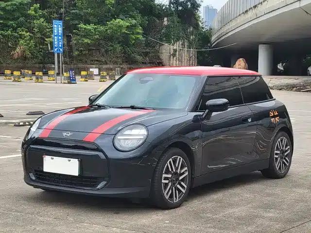 2025 Electric MINI Cooper (Facelift) - 466km/h - Classic Style
