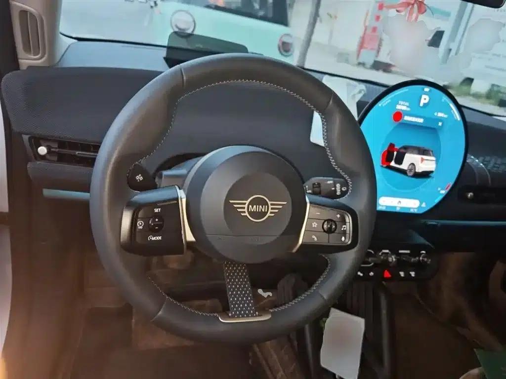2024 Electric MINI Cooper SE (452km/h) - Artist — миниатюра 3