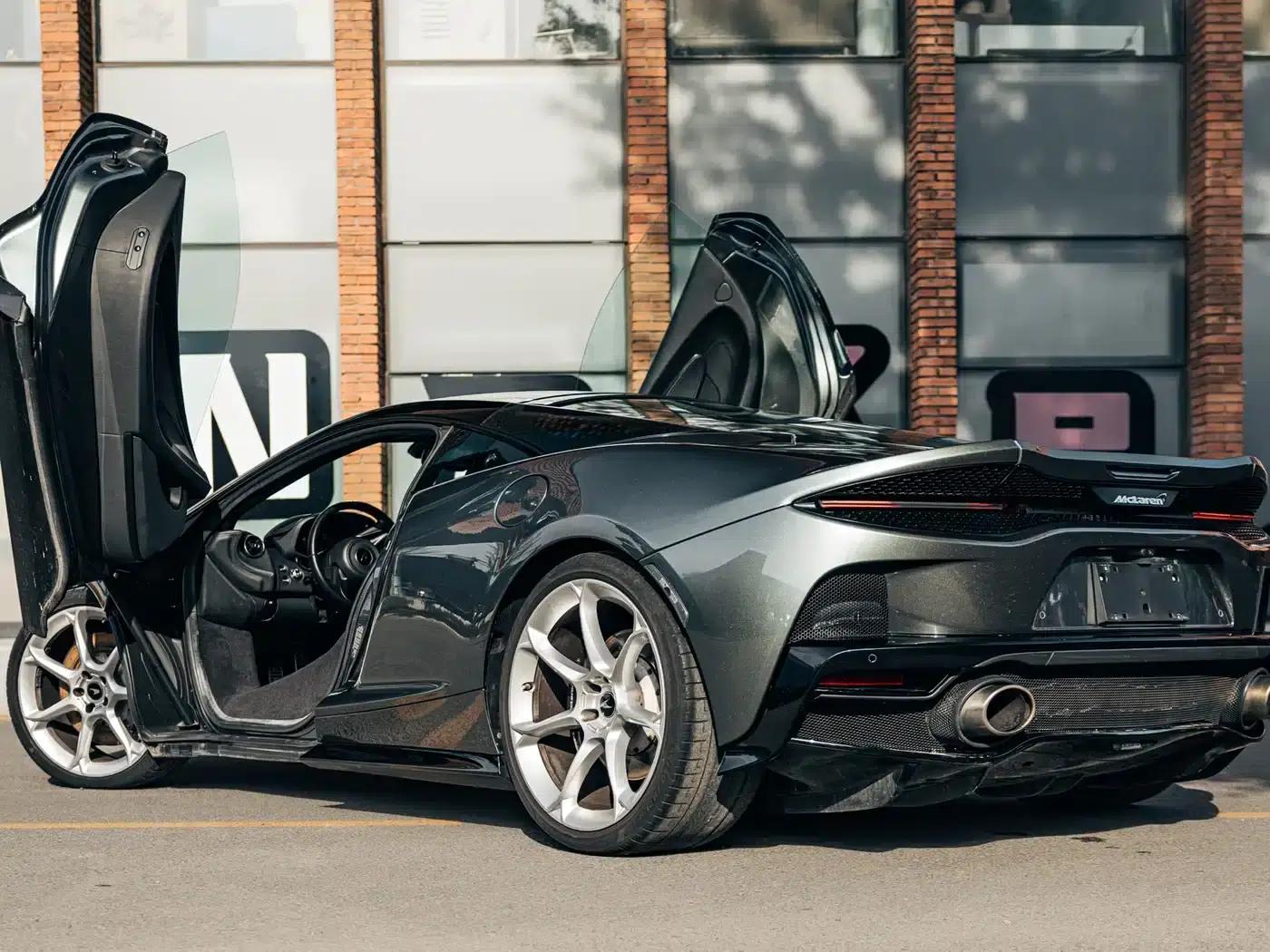 McLaren GT 2019 4.0T Standard Edition — миниатюра 2