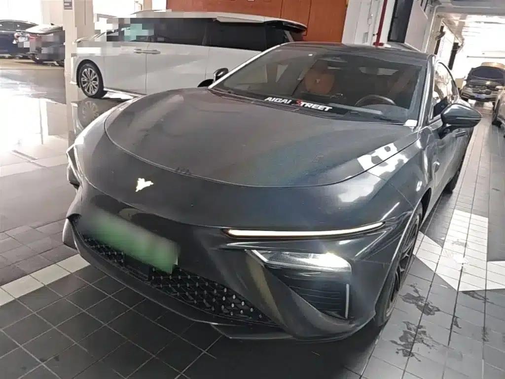 Nezha S 2022 Range Extended Version 1160km Rear-Wheel Drive Large Version — миниатюра 2