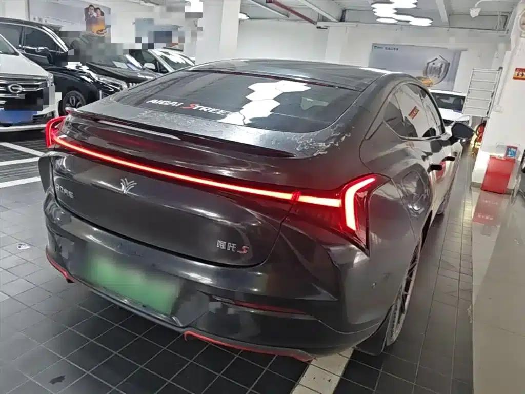 Nezha S 2022 Range Extended Version 1160km Rear-Wheel Drive Large Version — миниатюра 7
