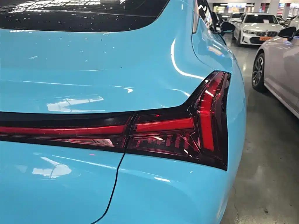 Nezha S 2022 Range Extended Edition, 1160km, Rear-Wheel Drive Mid-Range Version — миниатюра 15