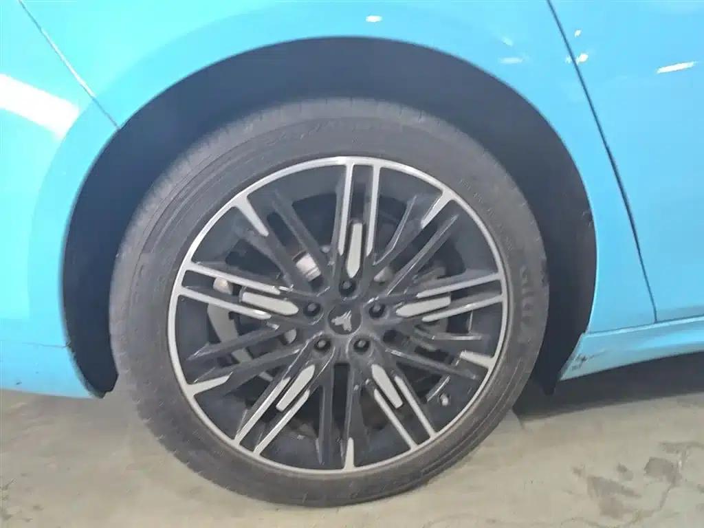 Nezha S 2022 Range Extended Edition, 1160km, Rear-Wheel Drive Mid-Range Version — миниатюра 17