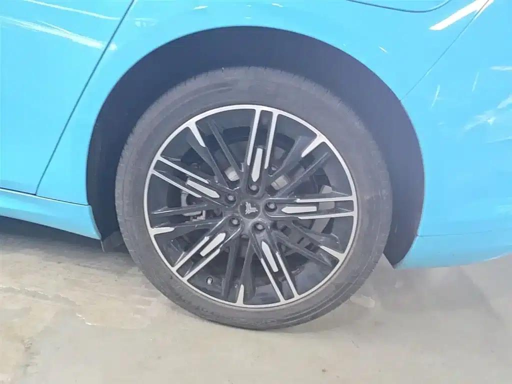 Nezha S 2022 Range Extended Edition, 1160km, Rear-Wheel Drive Mid-Range Version — миниатюра 19