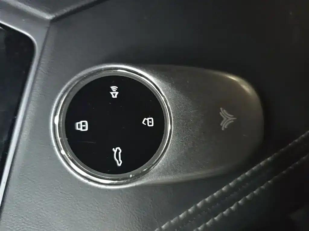 Nezha S 2022 Range Extended Edition, 1160km, Rear-Wheel Drive Mid-Range Version — миниатюра 24