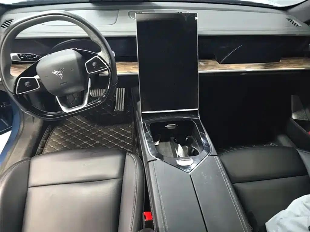 Nezha S 2022 Range Extended Edition, 1160km, Rear-Wheel Drive Mid-Range Version — миниатюра 8
