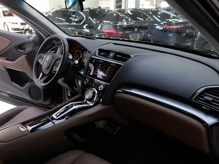 Acura CDX 2016 1.5T 2WD Premium Edition — миниатюра 16