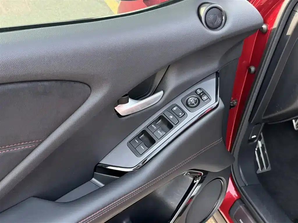 Acura CDX 2021 1.5T 2WD Premium A-Spec Sport — миниатюра 15