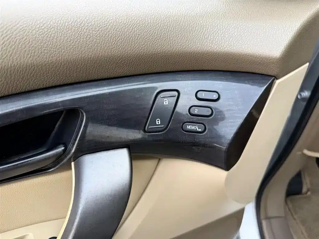 Acura MDX 2009 3.7 — миниатюра 9