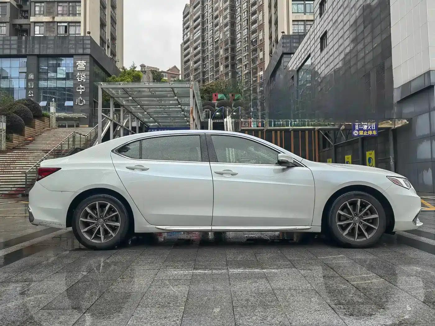 Acura TLX-L 2018 2.4L Enjoy Edition — миниатюра 6