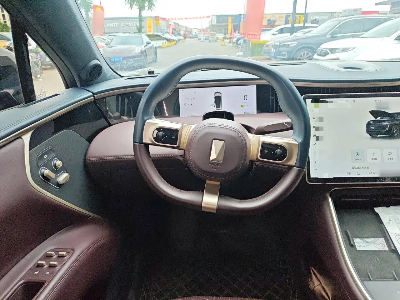 Avatr 11 2023 HarmonyOS Version Smart Enjoyment Upgrade Model 90-Degree Rear-Wheel Drive Edition — миниатюра 11