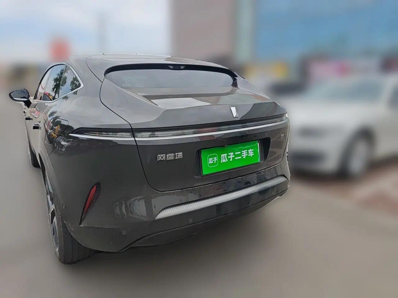 Avatr 11 2023 HarmonyOS Version Smart Enjoyment Upgrade Model 90-Degree Rear-Wheel Drive Edition — миниатюра 4