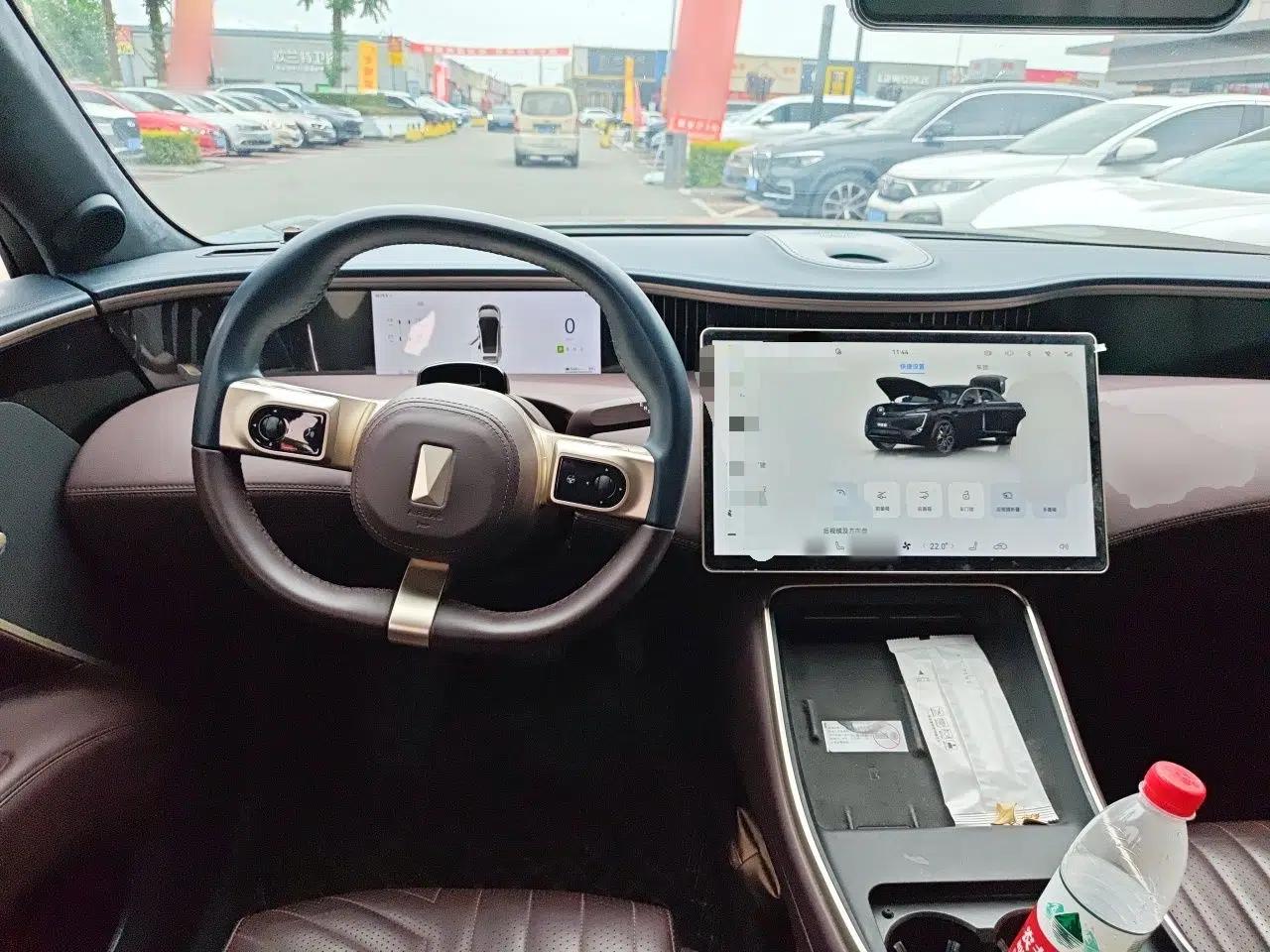 Avatr 11 2023 HarmonyOS Version Smart Enjoyment Upgrade Model 90-Degree Rear-Wheel Drive Edition — миниатюра 10