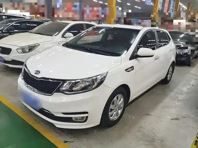 Kia K2 2015 Hatchback 1.4L AT GLS Cool Edition