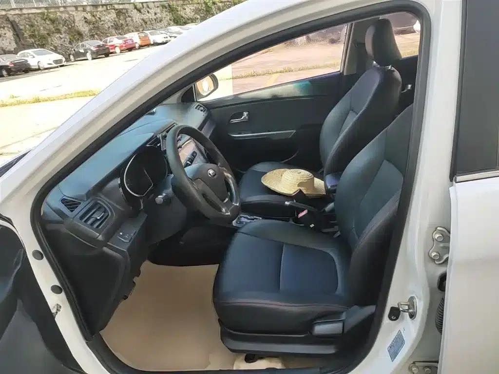 Kia K2 2015 Sedan 1.4L AT GLS — миниатюра 15