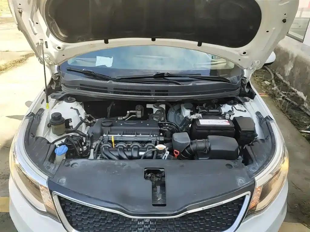 Kia K2 2015 Sedan 1.4L AT GLS — миниатюра 20