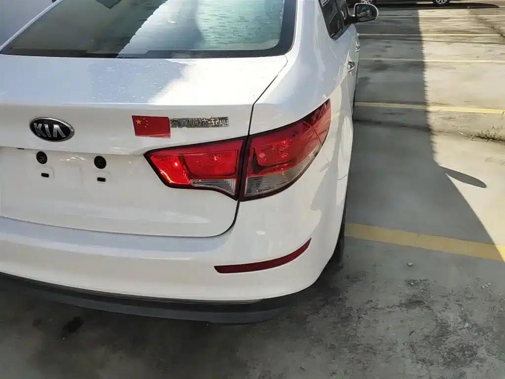 Kia K2 2015 Sedan 1.4L AT GLS — миниатюра 8