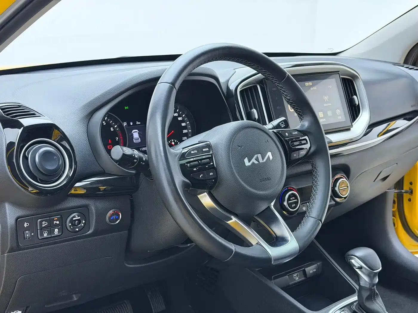 Kia K3 2021 1.4L CVT Enjoy Sunroof Edition — миниатюра 10