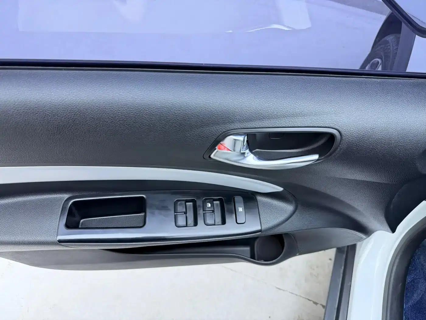 Kia K3 2021 1.4L CVT Enjoy Sunroof Edition — миниатюра 4