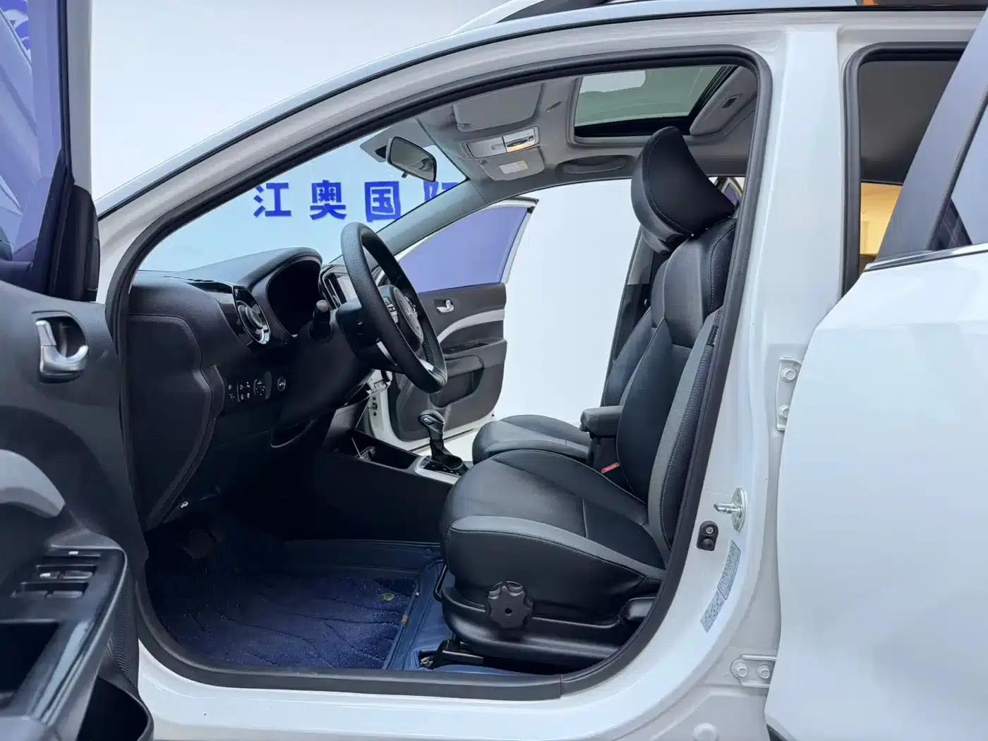 Kia K3 2021 1.4L CVT Enjoy Sunroof Edition — миниатюра 5