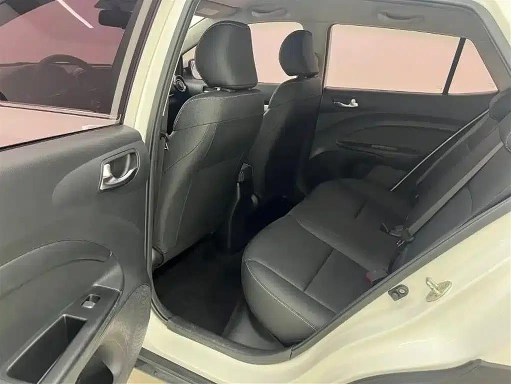 Kia K5 2021 1.4L CVT Fun Edition — миниатюра 10