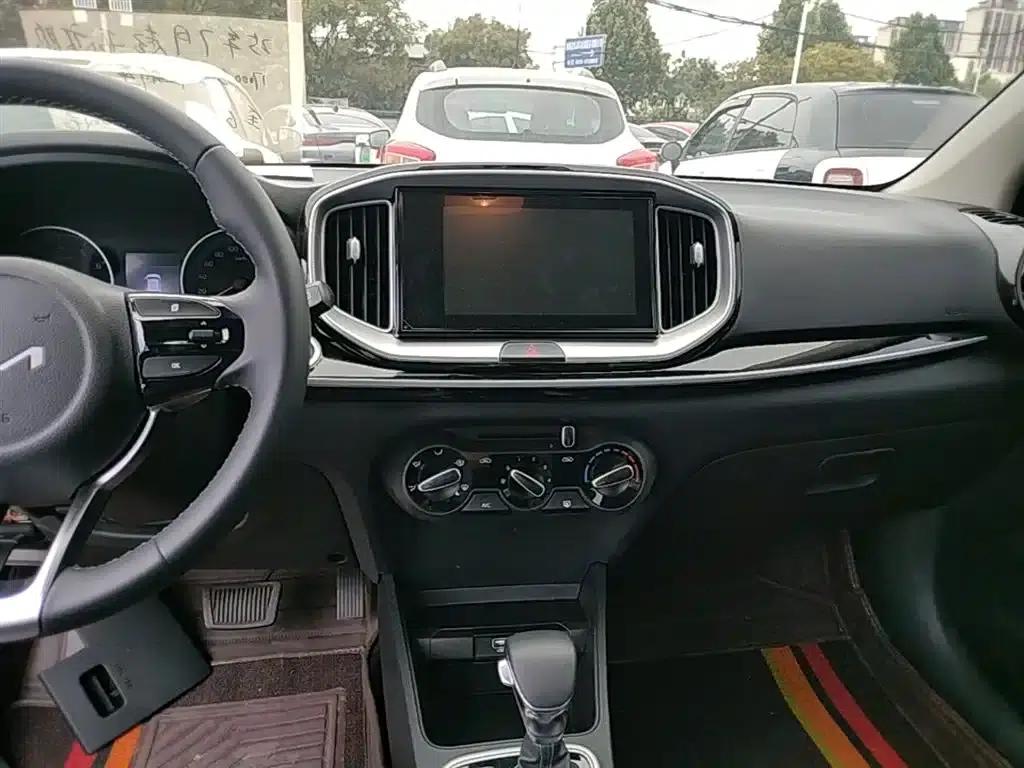 Kia K5 2021 1.4L CVT Fun Edition — миниатюра 13