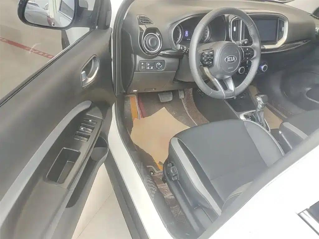 Kia K5 2021 1.4L Automatic Fun Edition — миниатюра 16
