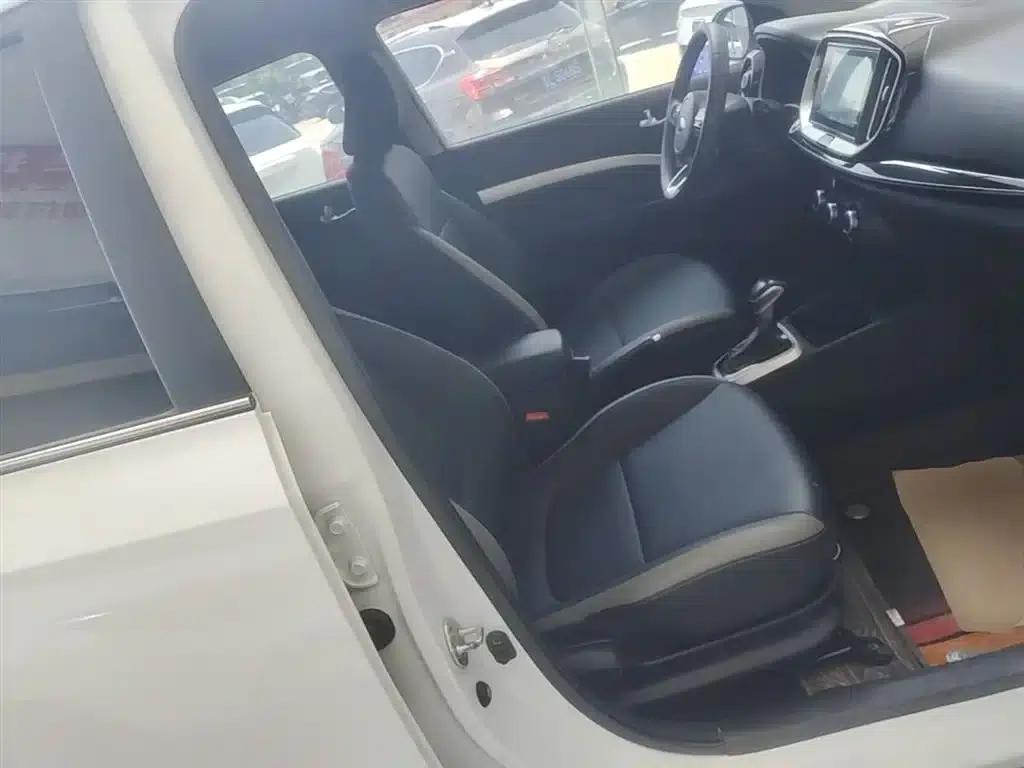 Kia K5 2021 1.4L Automatic Fun Edition — миниатюра 25