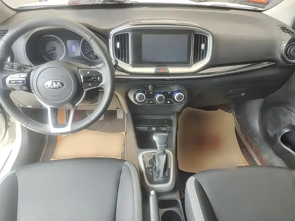 Kia K5 2021 1.4L Automatic Fun Edition — миниатюра 10