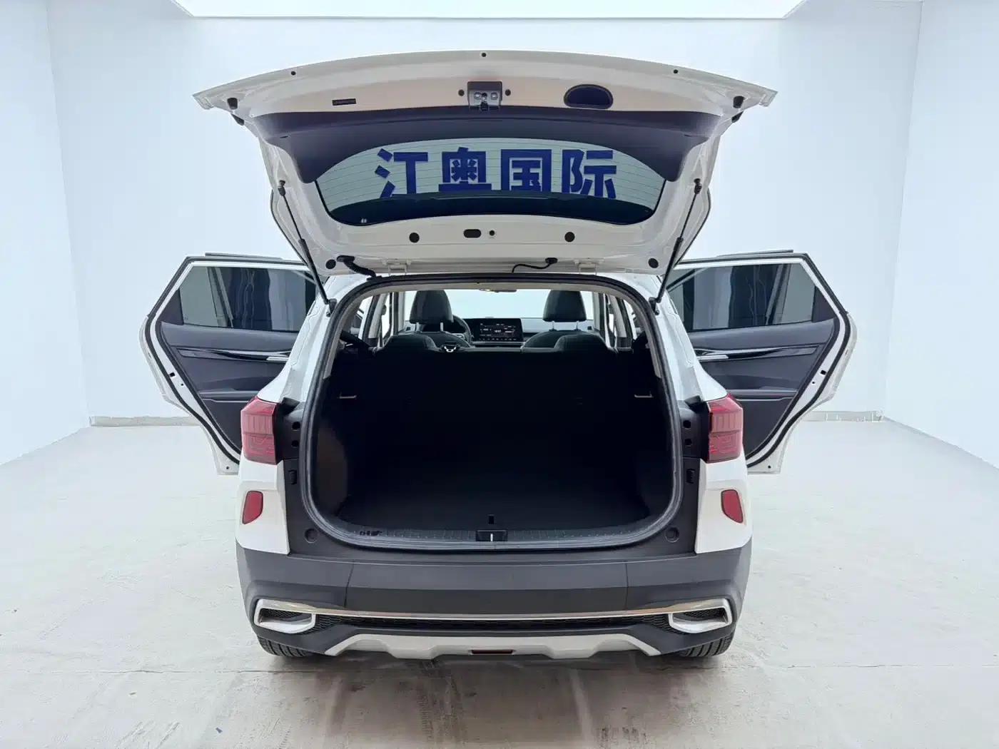 KX3 Sportage 2021 1.5L CVT Trendy Edition — миниатюра 20